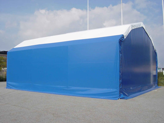 Angaras 10x20 m, sienos aukštis 3,5 m.