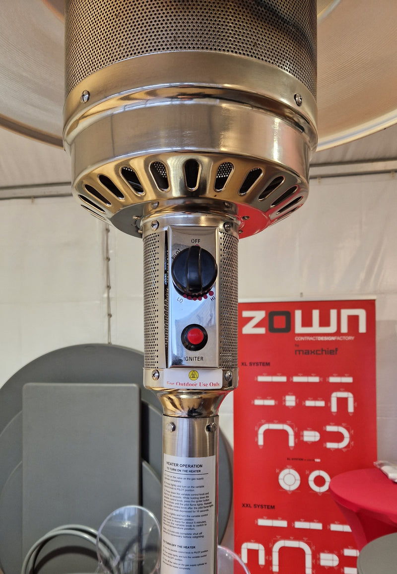 Load image in gallery view, Powerful 13 KW gas heater with table
